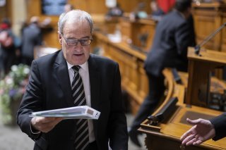 Le ministre de l'économie, Guy Parmelin, a défendu un projet d'allègement administratif pour les entreprises (archives).